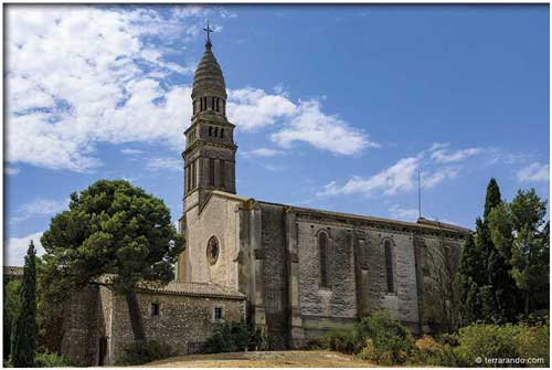 Randonnée pédestre d'Orgon dans les Bouches du Rhône