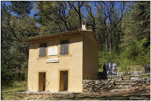 La randonnée du Pavillon de Rolland au pied du mont Ventoux