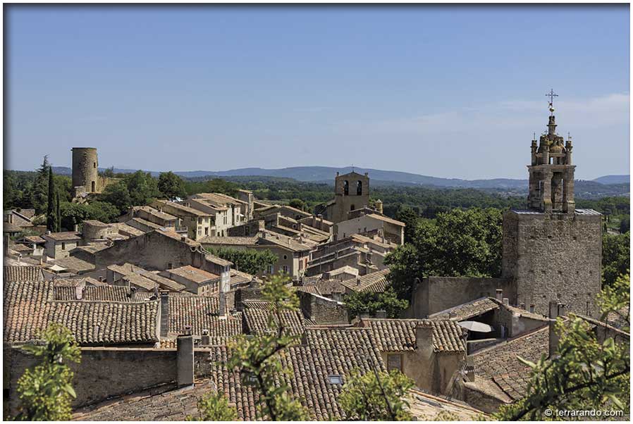 La randonnée de Cucuron et la chapelle de l'Ermitage