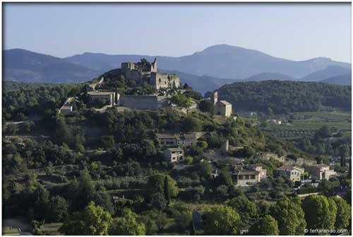 Randonnée pédestre d'Entrechaux en Vaucluse