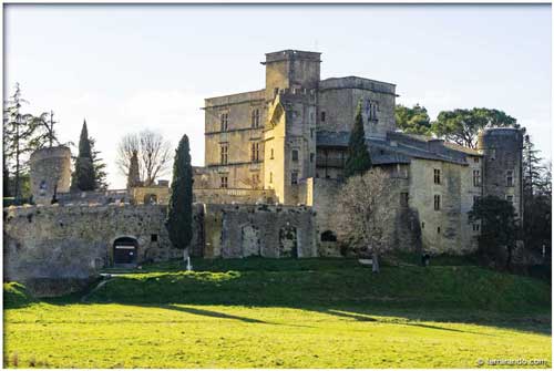 Randonnée de Lourmarin au sud du Luberon en Vaucluse