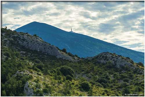 Randonnée pédestre de Malaucène dans le Vaucluse