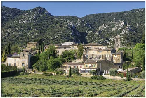 La randonnée de Maubec et la Draille de Maubec dans le Vaucluse