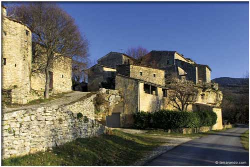 Randonnée pédestre de Sivergues dans le Luberon
