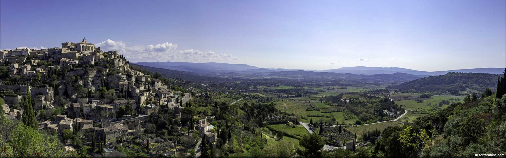 Randonnée pédestre dans le Vaucluse à Gordes