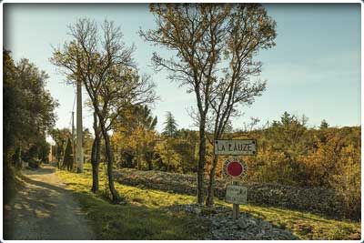 La randonnée de La Lauze et les gorges de la Nesque dans les Monts de Vaucluse
