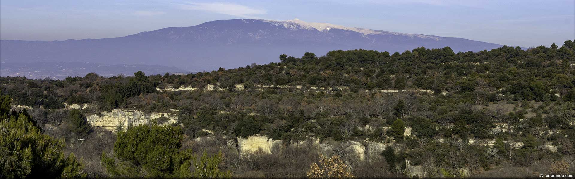 Randonnée de la Roque-sur-Pernes dans les Monts de Vaucluse