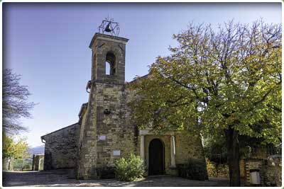 Randonnée pédestre de Lagarde Paréol et l'oppidum du Castellas