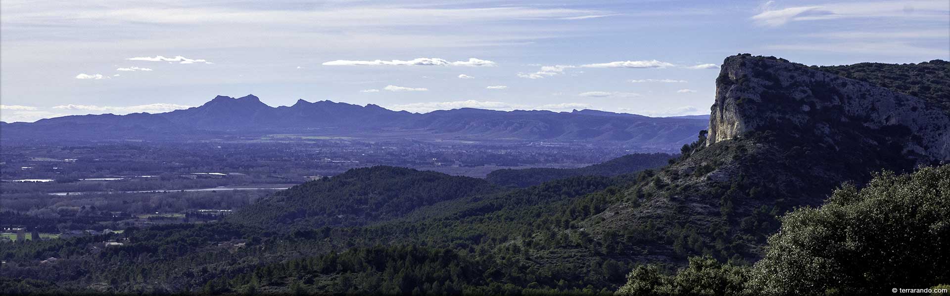 Randonnée de Mérindol sur le versant Sud du petit Luberon