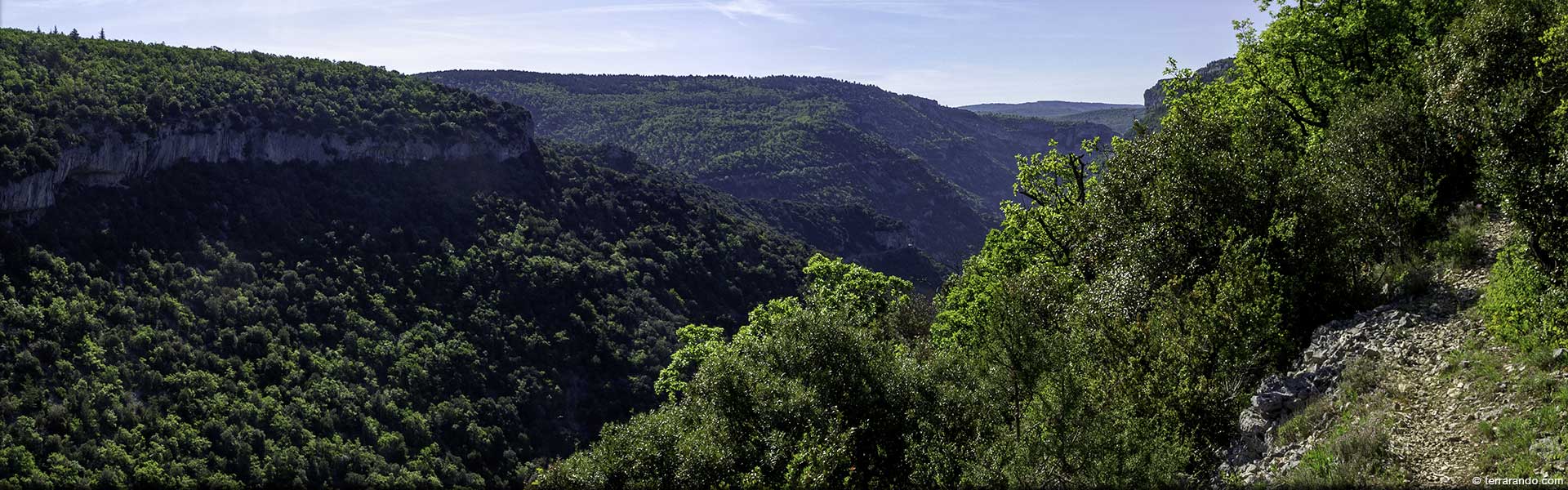 Randonnée du Pas du Loup sur les hauteurs des gorges de la Nesque