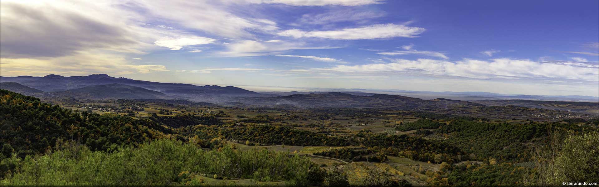 Randonnée pédestre de Puyméras dans le nord du Vaucluse