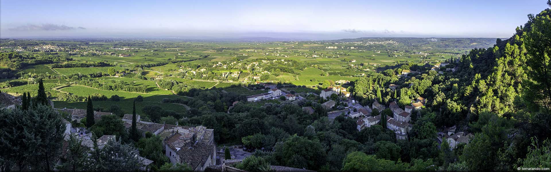 Randonnée de Séguret, le village et la château