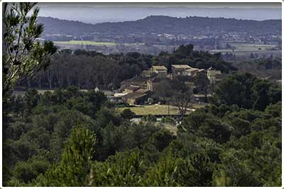 randonnée pédestre d'Uchaux et le château du Castellas