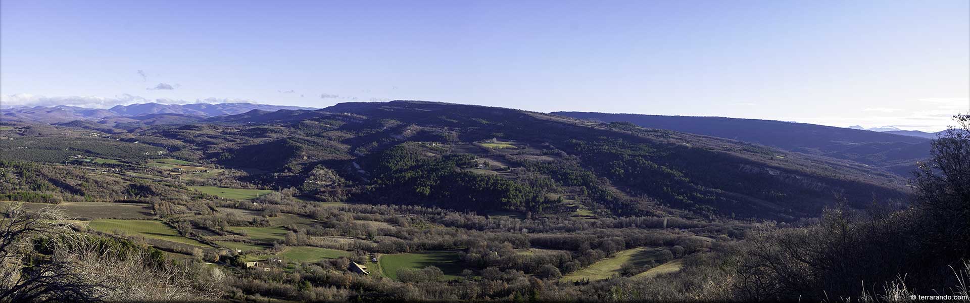 Randonnée de Viens et la chapelle Saint-Ferréol